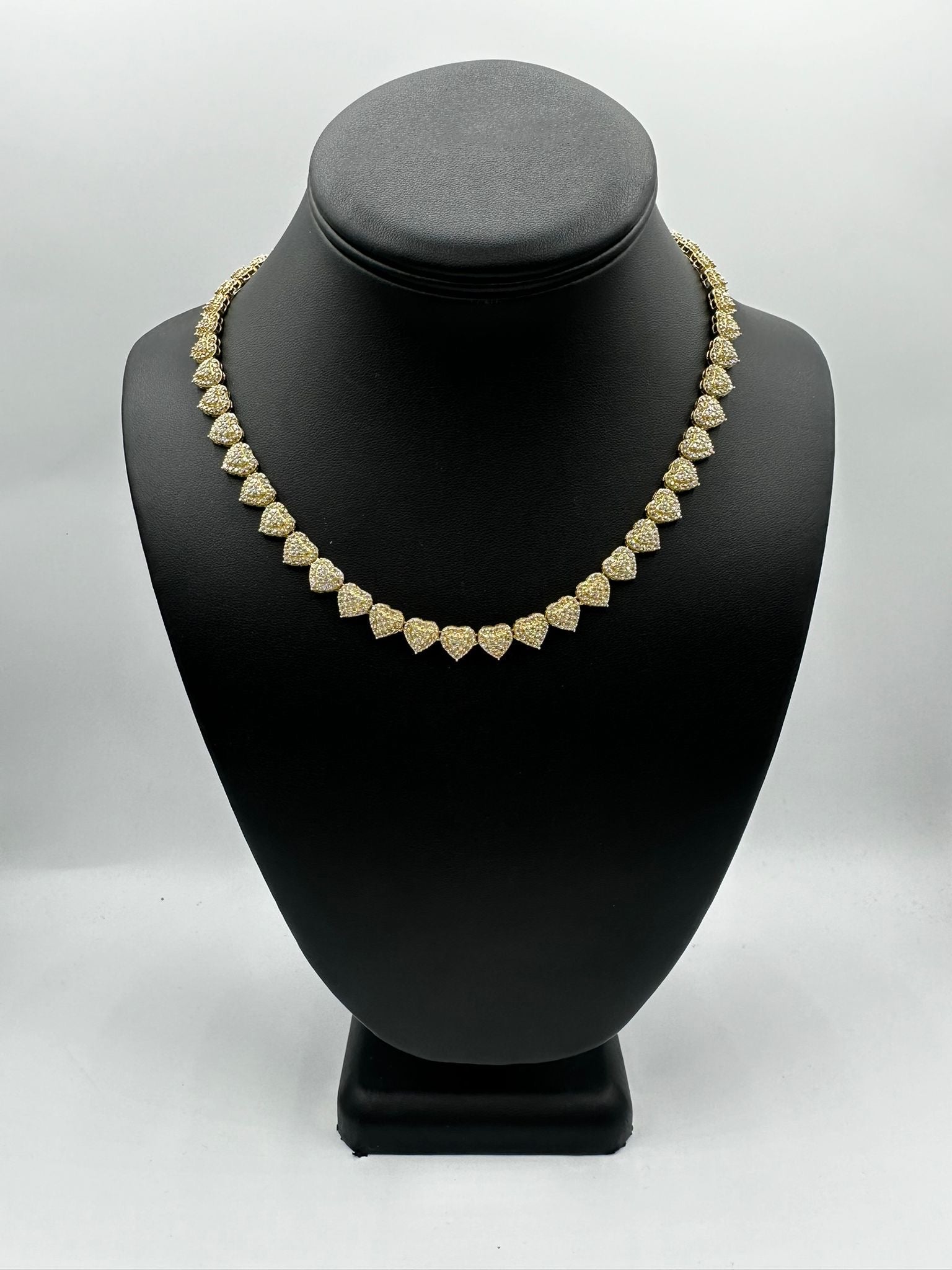 14k Gold Heart Link Necklace
