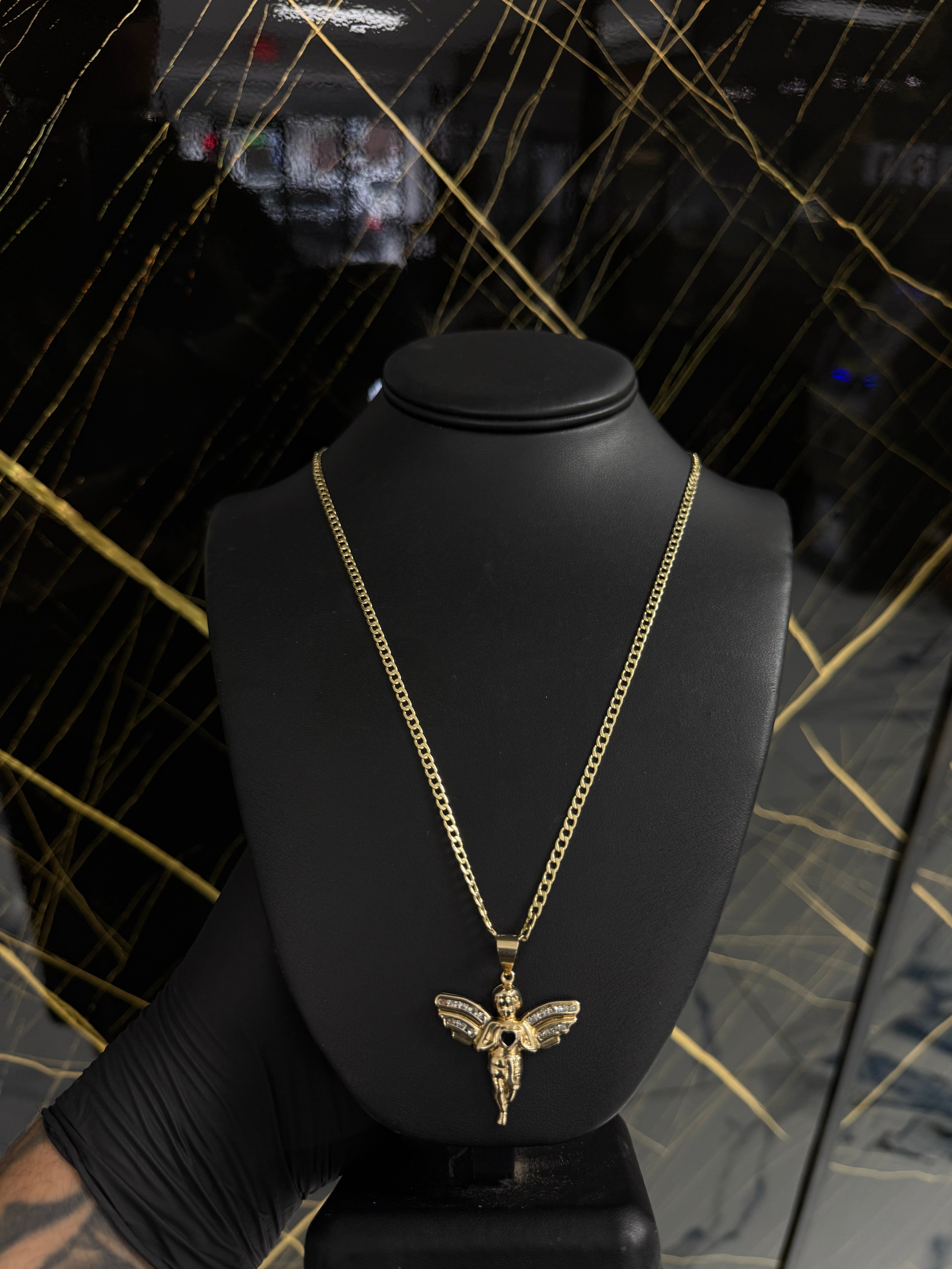 14k Cubana con Medalla de Angelito