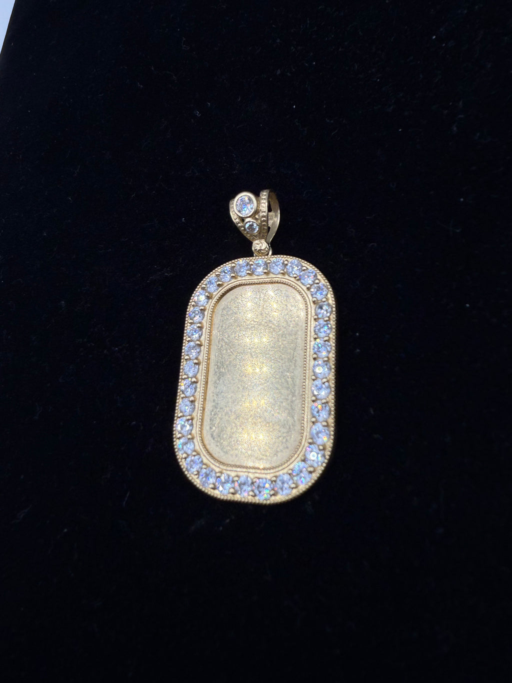 14k Picture Pendant