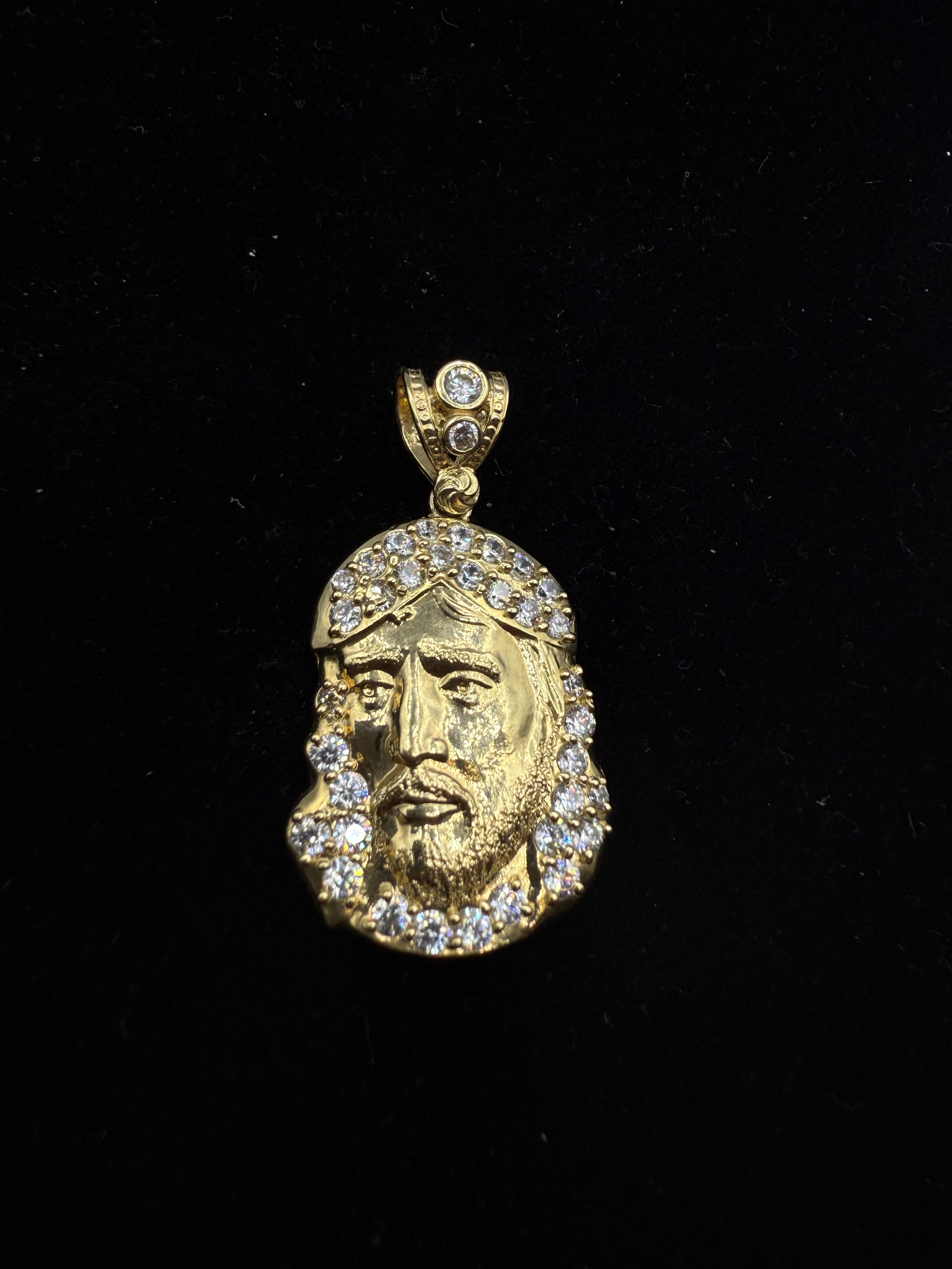14k Jesus's Face Medalla