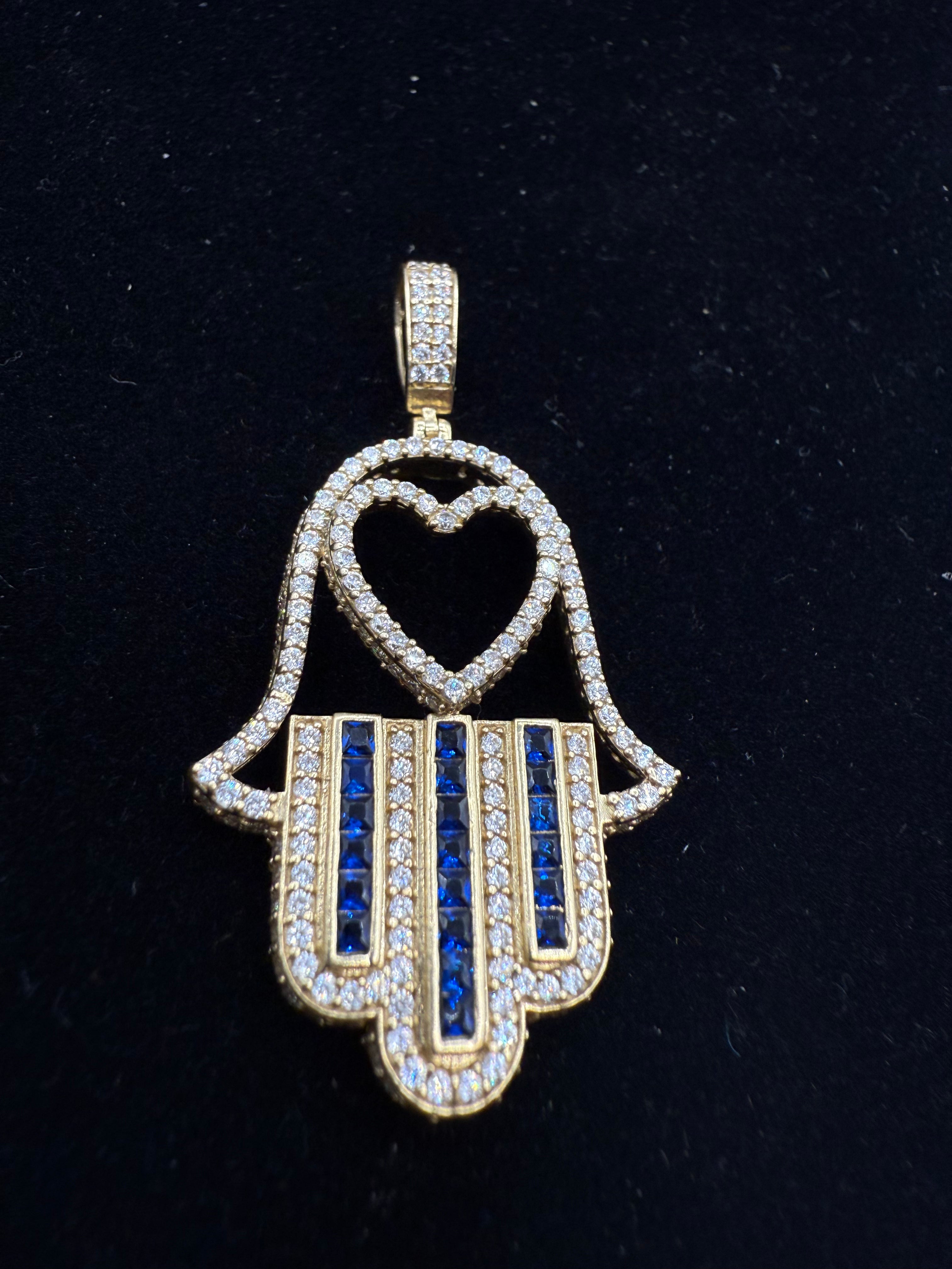 14k Medalla de la Mano de Fatima
