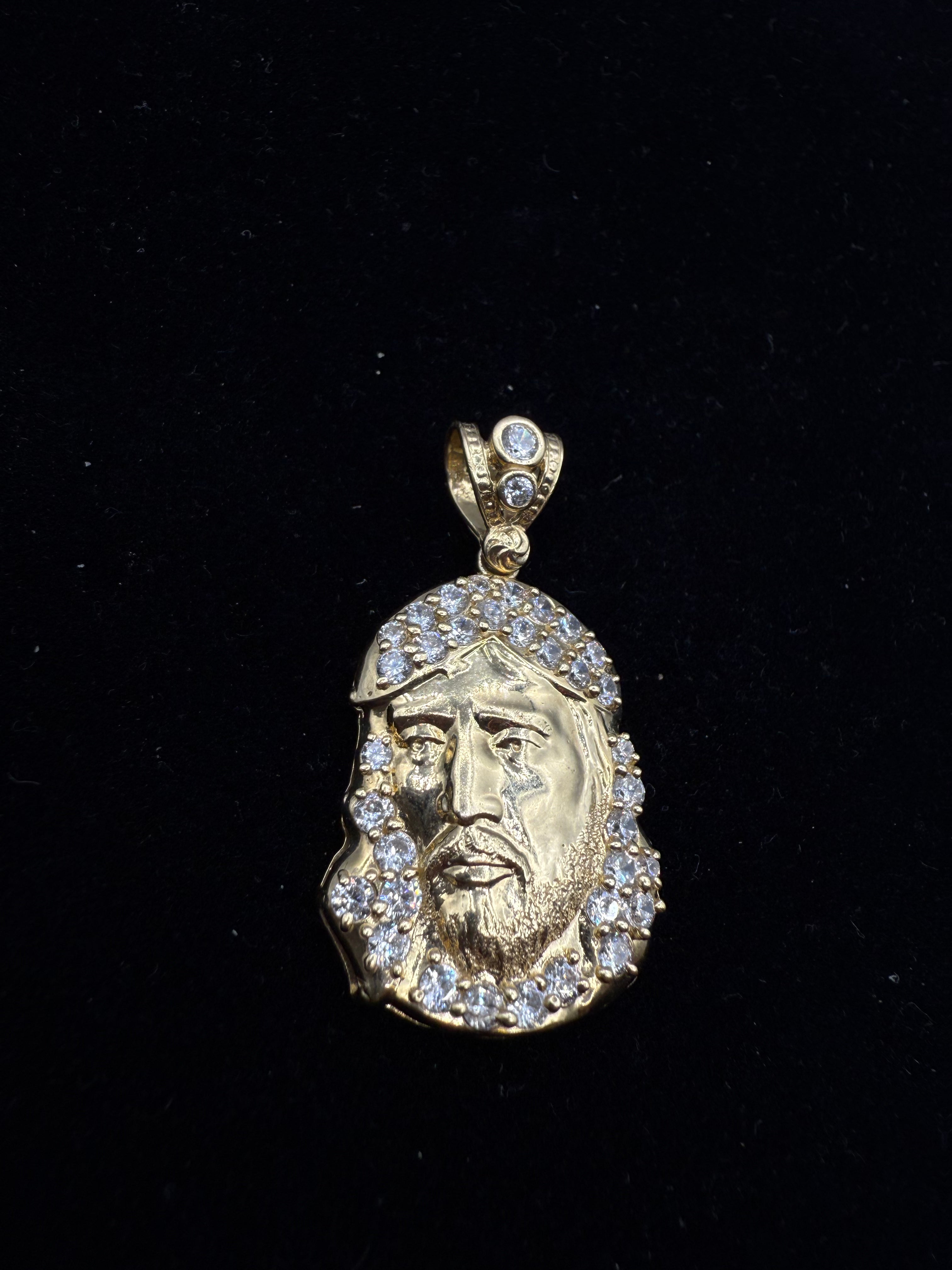 14k Jesus's Face Medalla