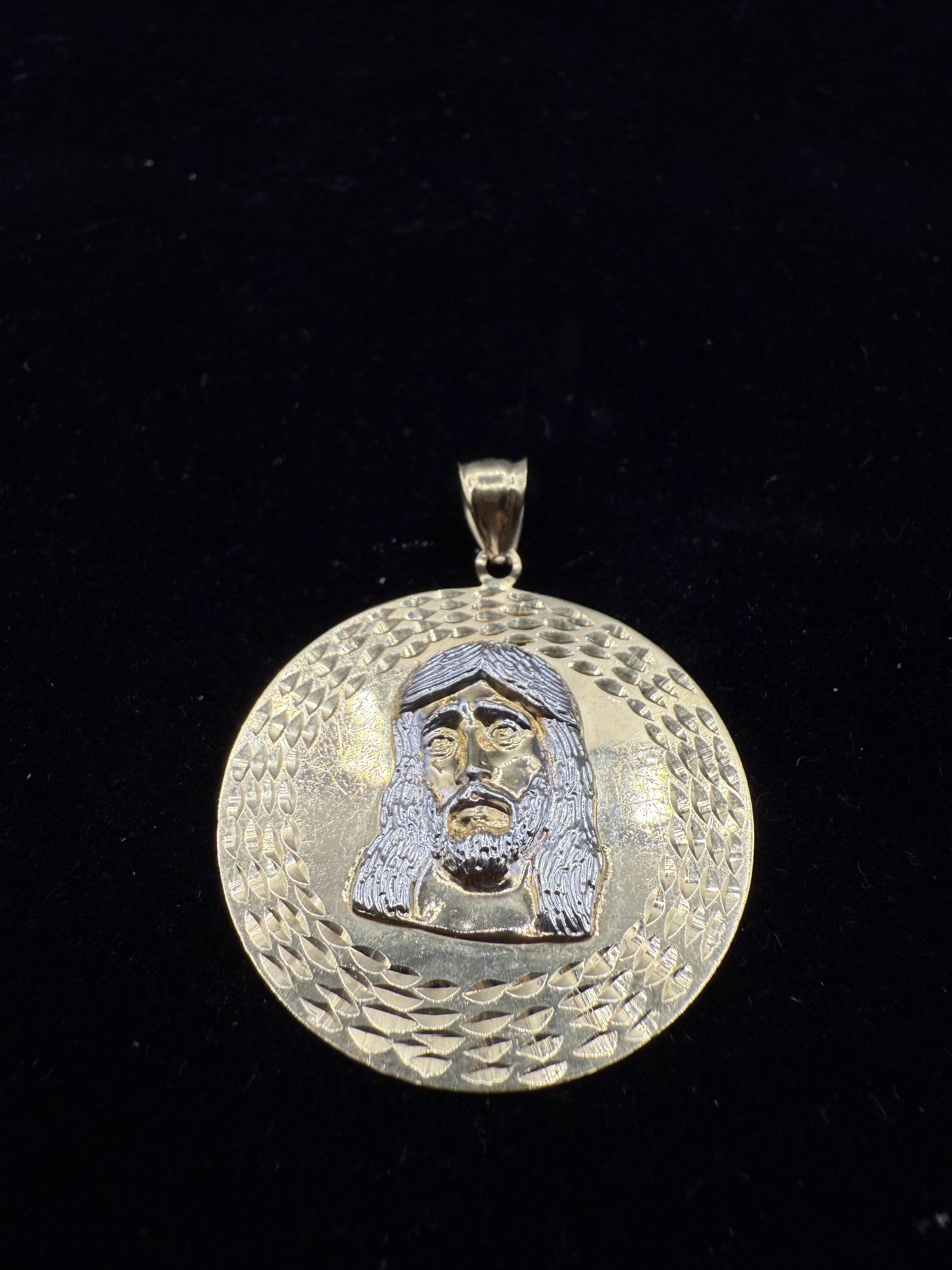 14k Medalla de Cristo