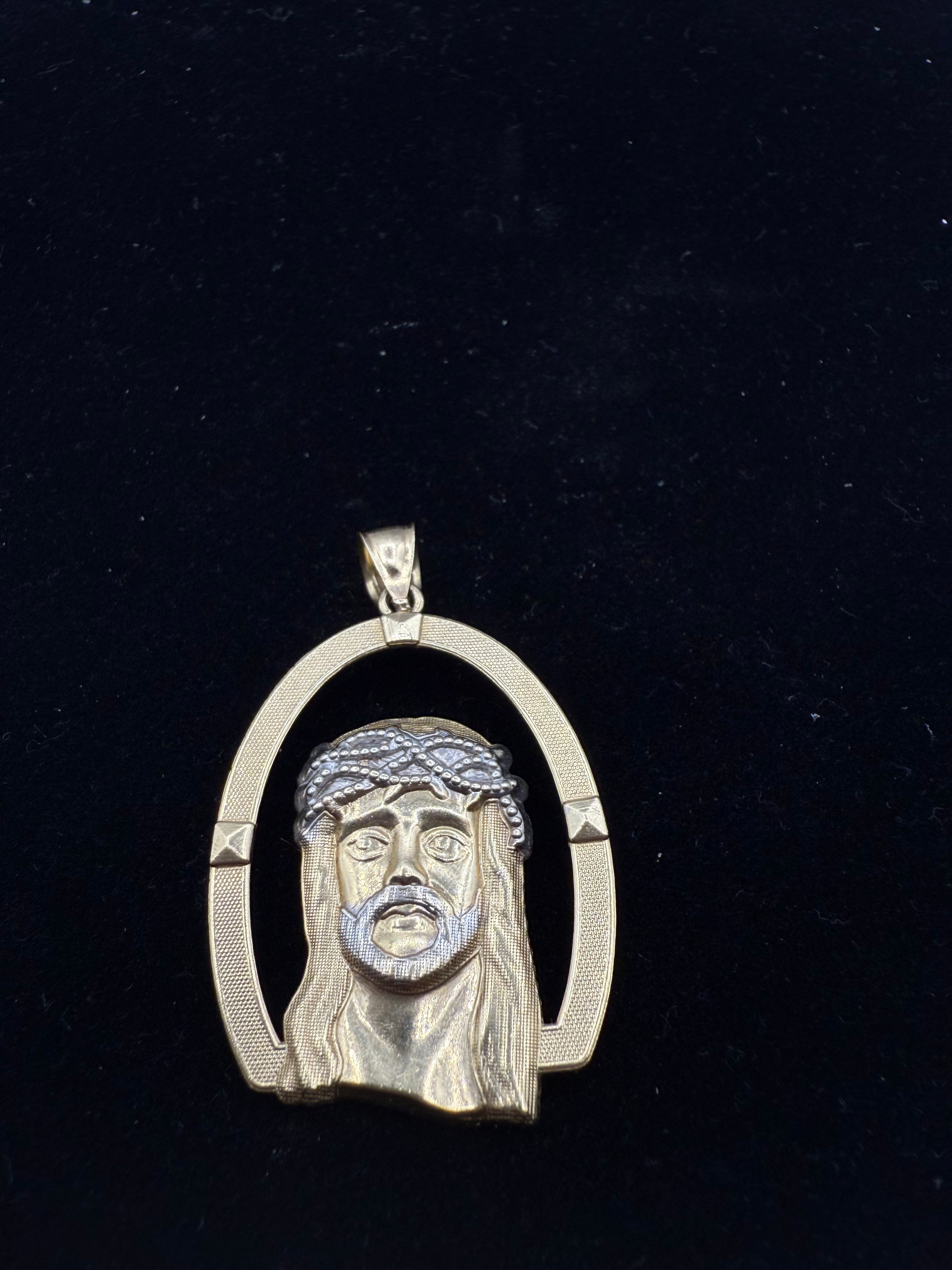 14k Jesus's Face Medalla