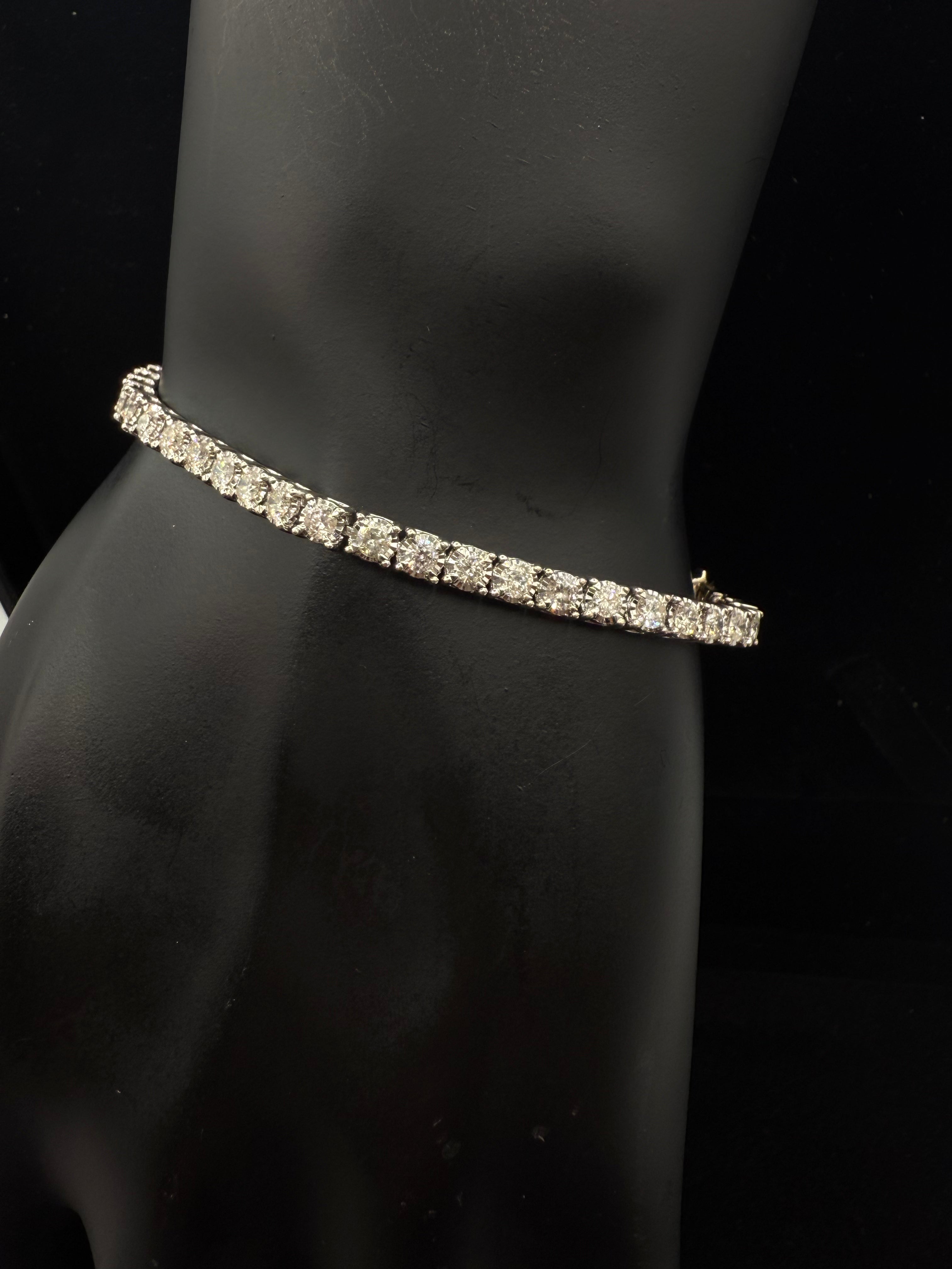 14k Tennis Bracelet "Diamonds"