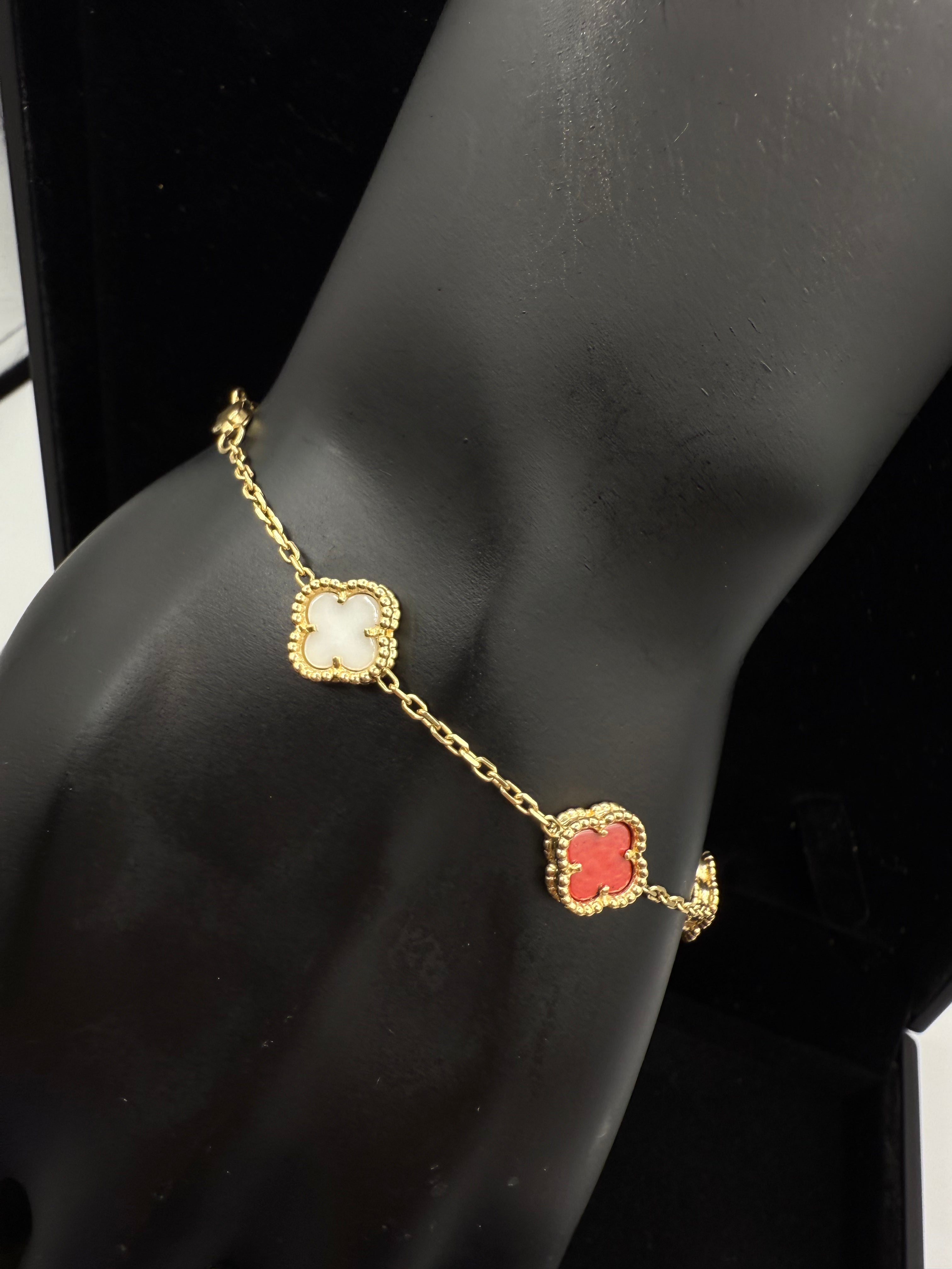 14k Trebol Bracelet