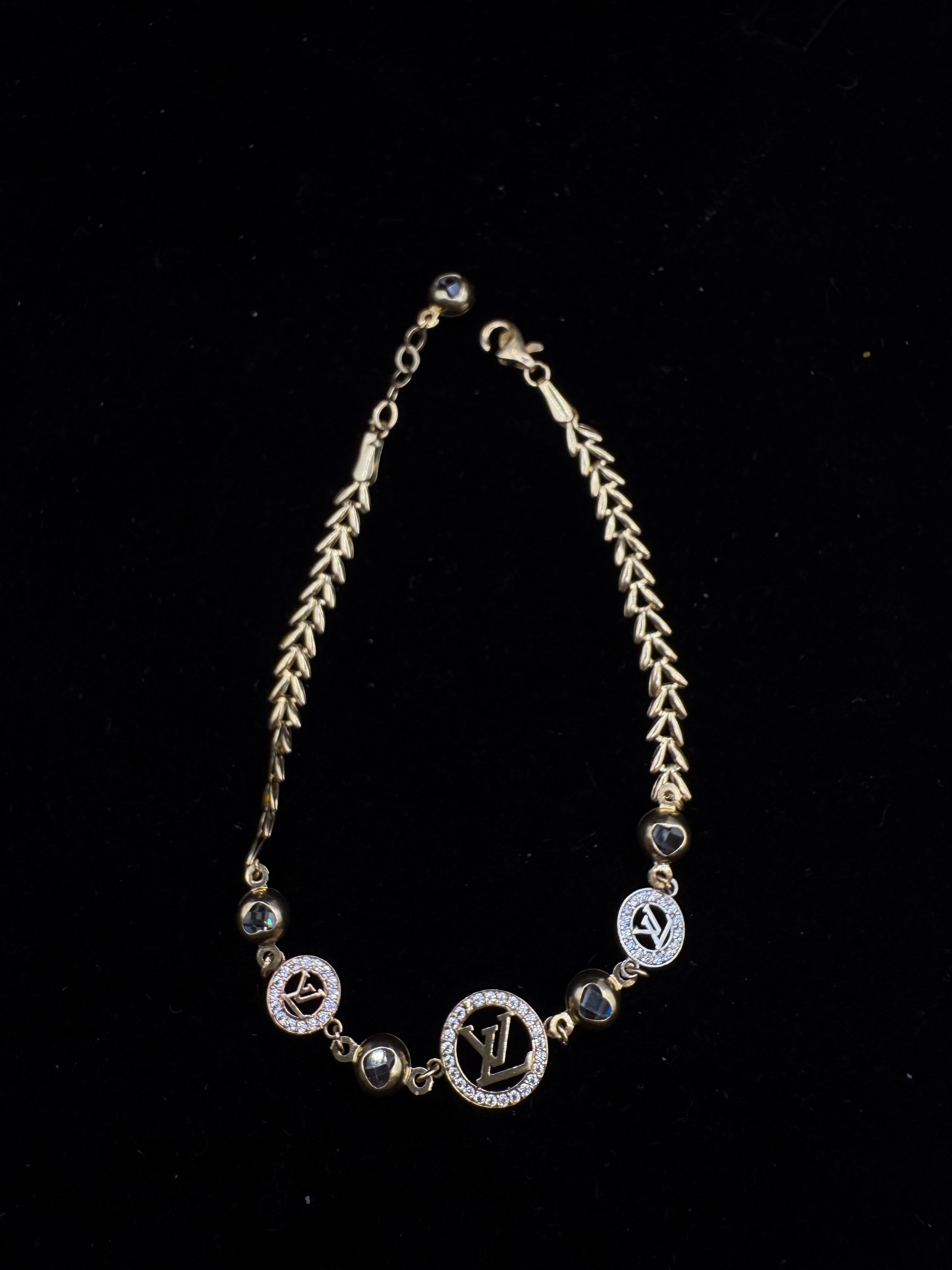 14k Women's Bracelet "LV"