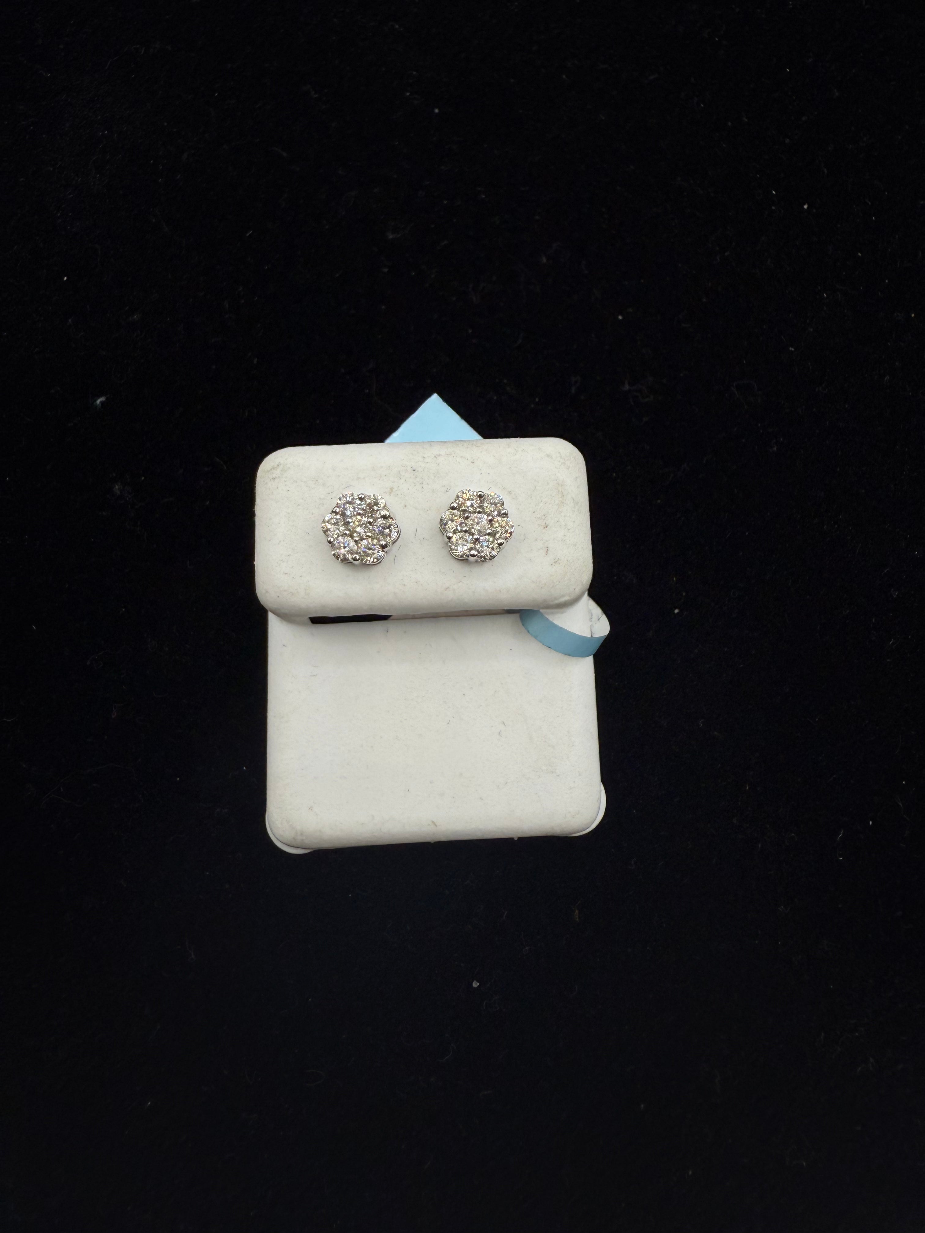 Aretes en Diamantes