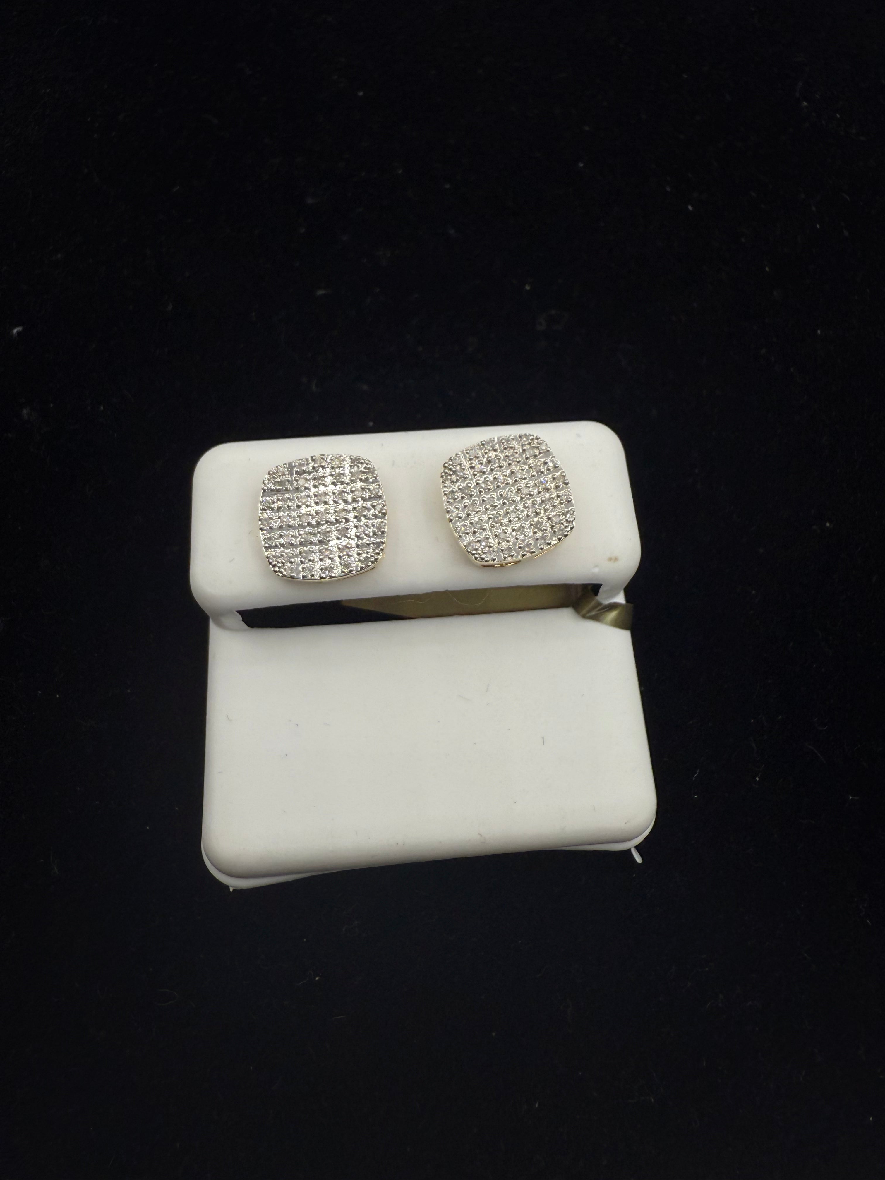 Aretes en Diamantes