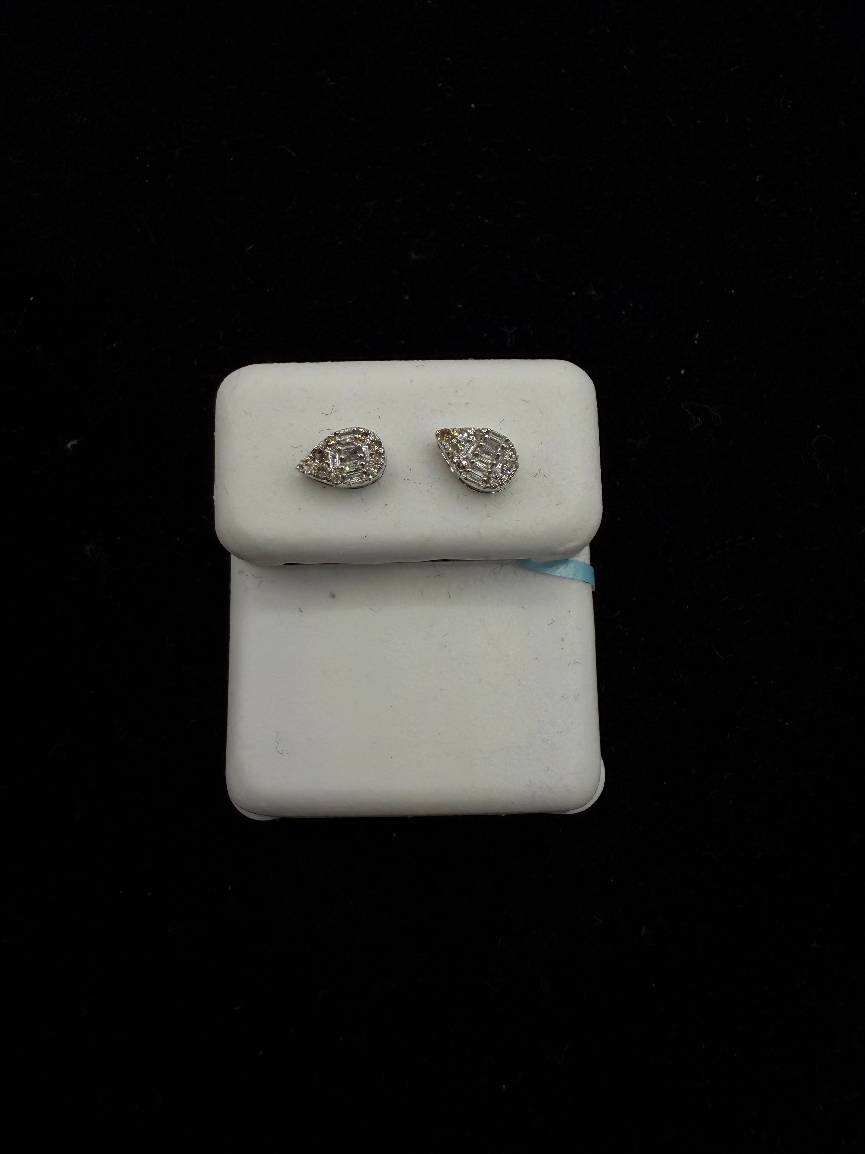Aretes en Diamantes