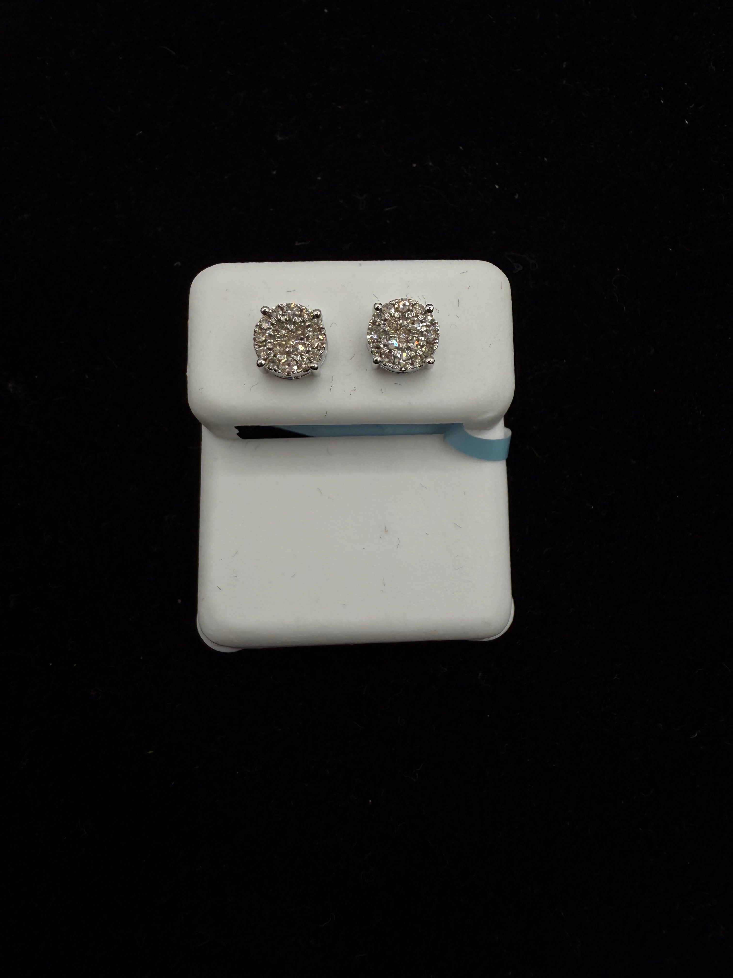 Aretes en Diamantes