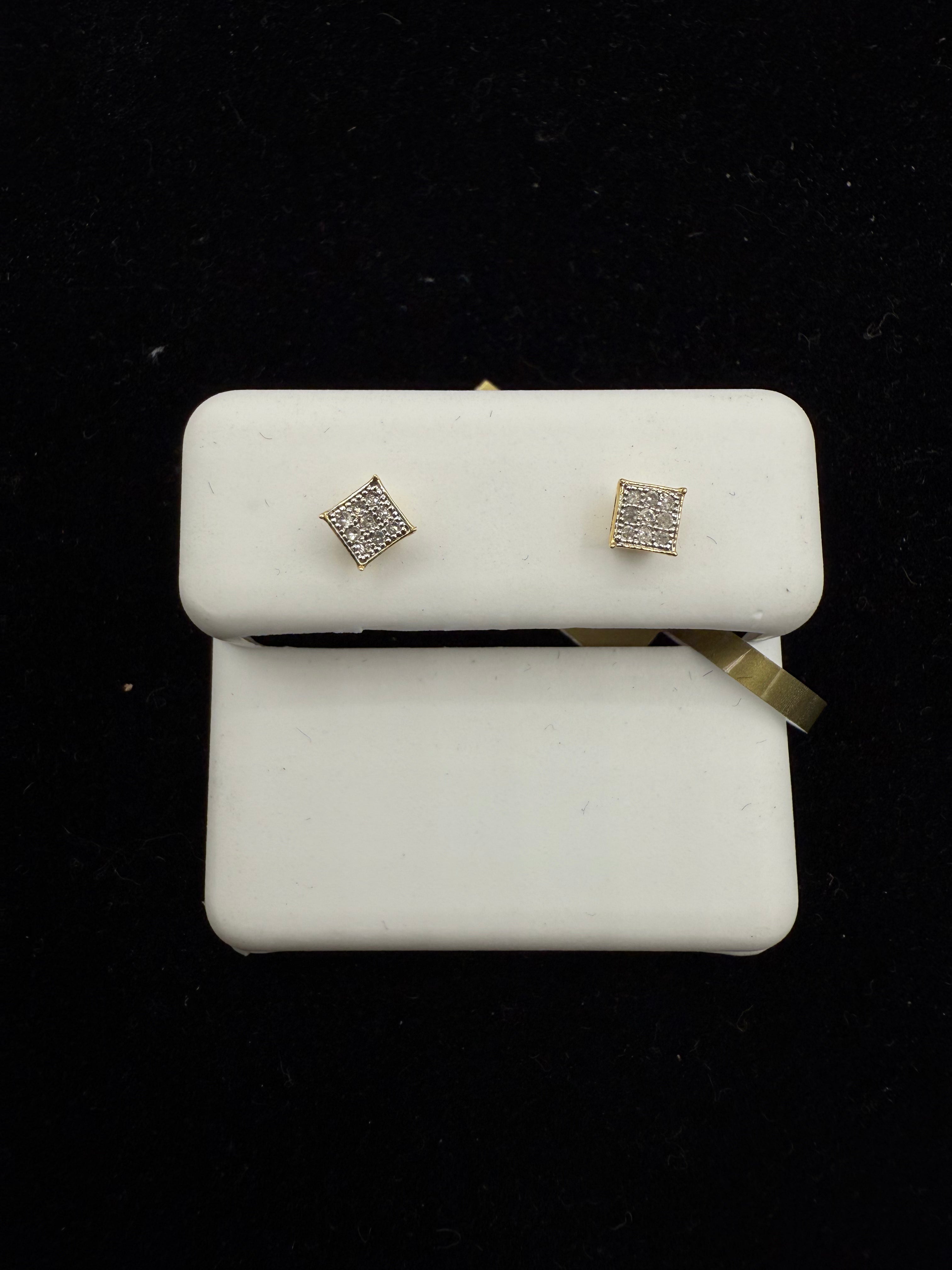 Aretes en Diamantes