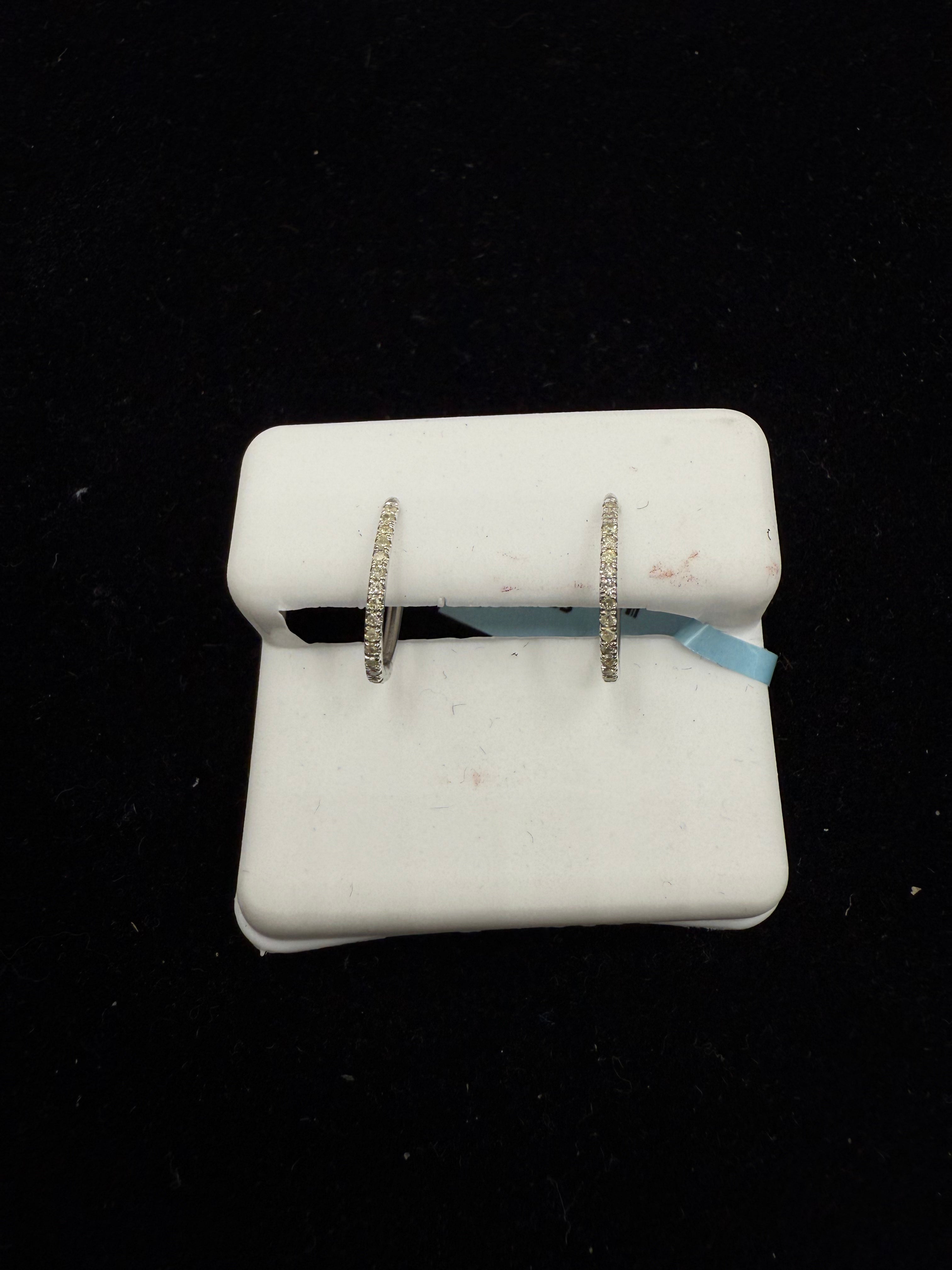 Aretes en Diamantes