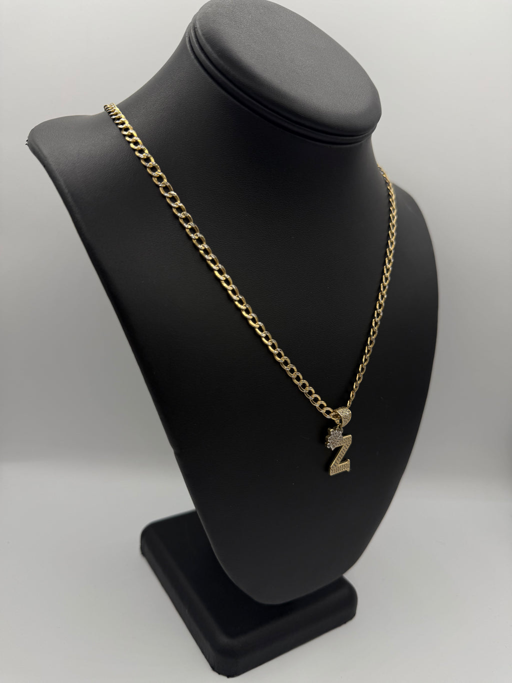 14k Cubana dos tonos mas medalla de letra
