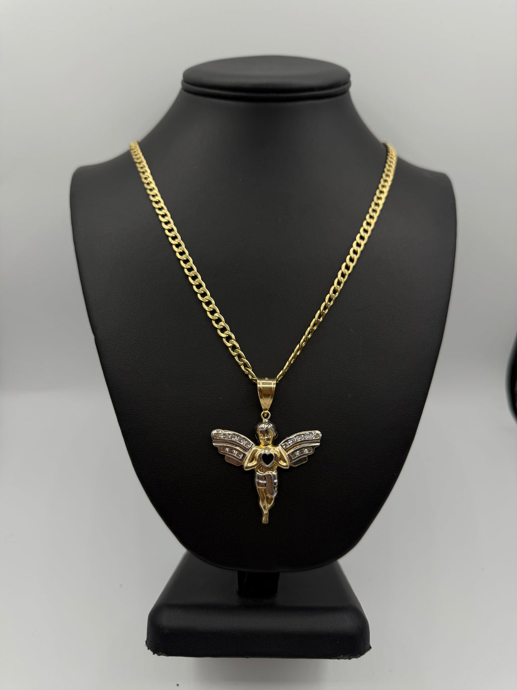 14k Cubana con Medalla de Angel