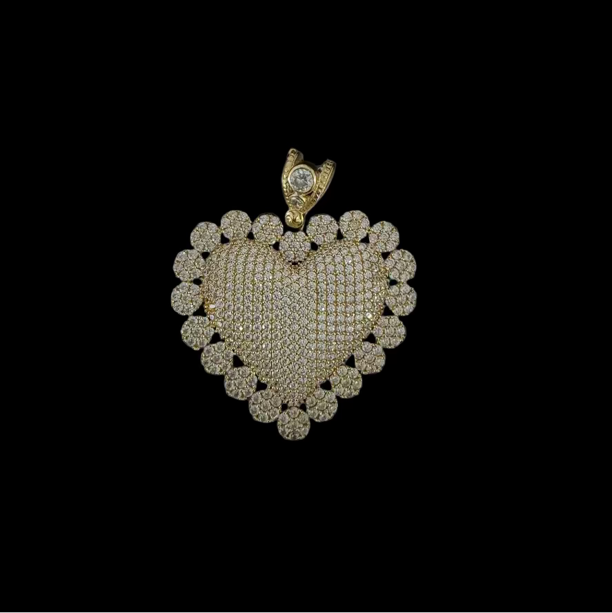 14 k Medalla de corazón