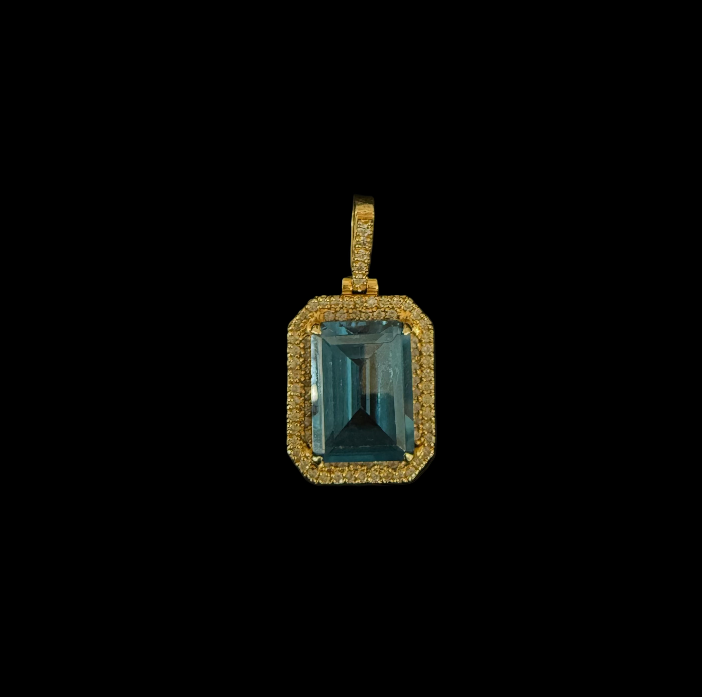 14K DIAMOND PENDANT